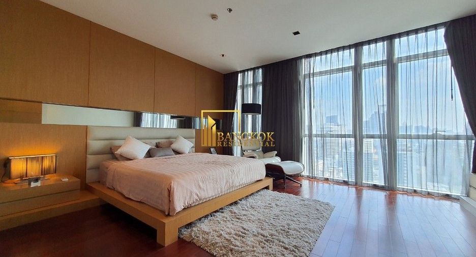 Wohnung zur Miete mit 3 Zimmer in Pathum Wan, Bangkok