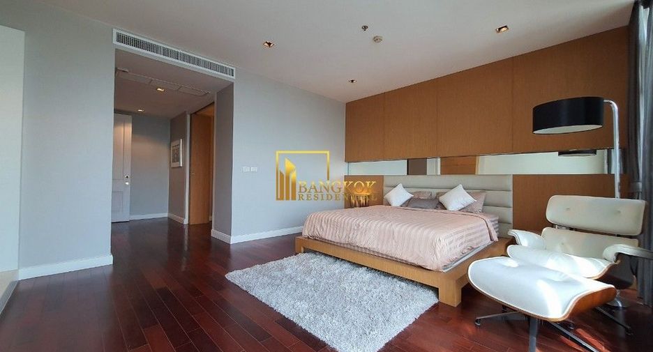 Wohnung zur Miete mit 3 Zimmer in Pathum Wan, Bangkok