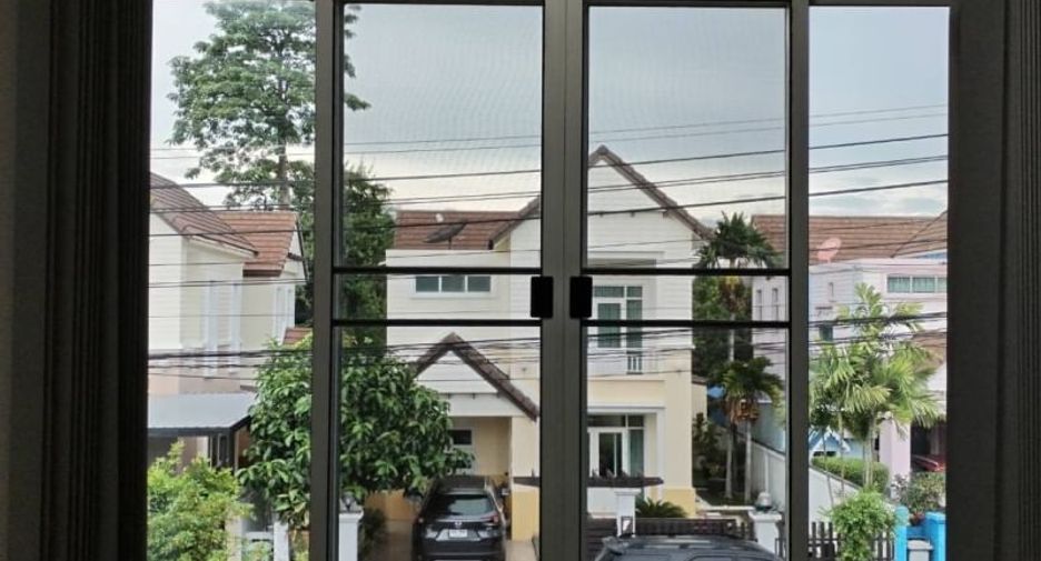 For rent 3 bedrooms house in Si Racha, Chonburi