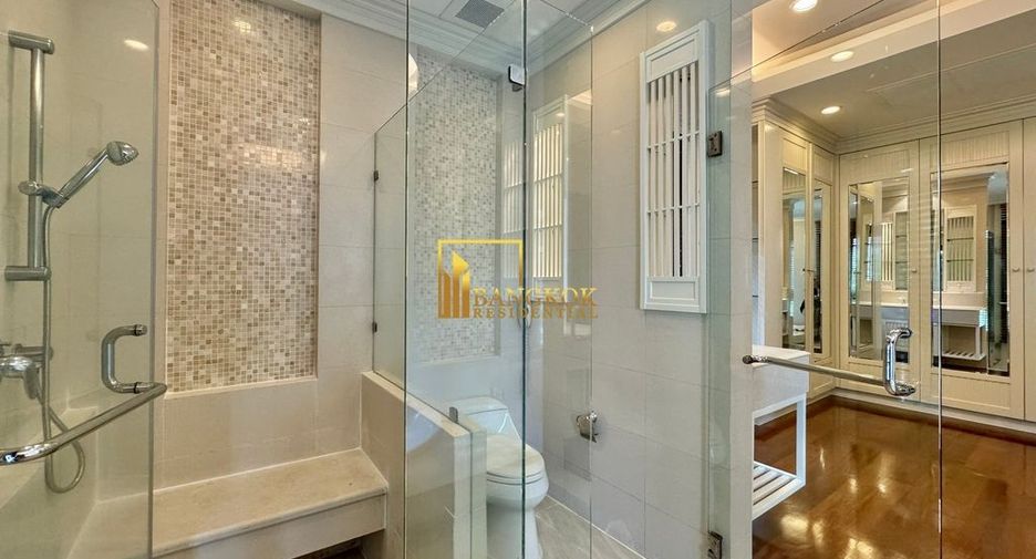 Villa zur Miete mit 4 Zimmer in Yan Nawa, Bangkok