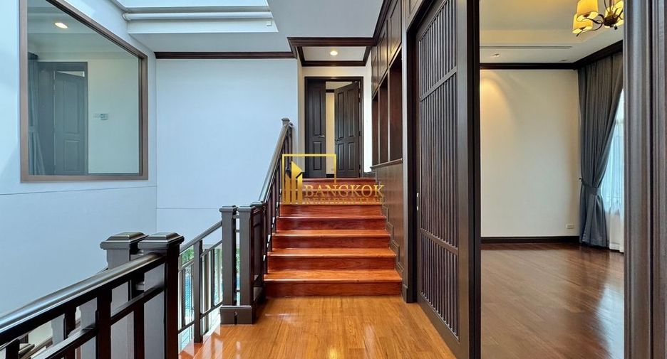 Villa zur Miete mit 4 Zimmer in Yan Nawa, Bangkok