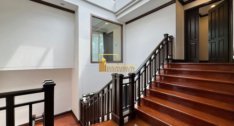 Villa zur Miete mit 4 Zimmer in Yan Nawa, Bangkok