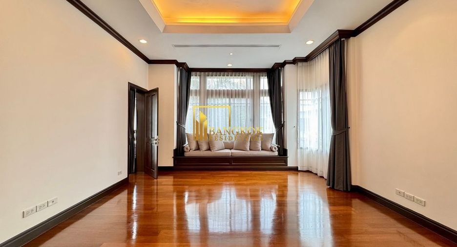 Villa zur Miete mit 4 Zimmer in Yan Nawa, Bangkok
