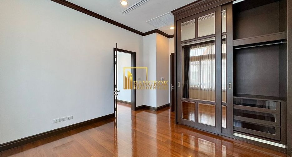 Villa zur Miete mit 4 Zimmer in Yan Nawa, Bangkok