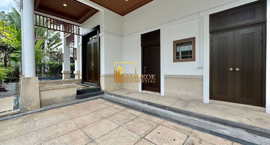 Villa zur Miete mit 4 Zimmer in Yan Nawa, Bangkok