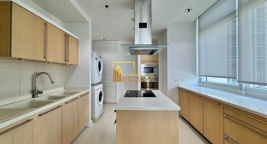 Wohnung zur Miete mit 3 Zimmer in Pathum Wan, Bangkok