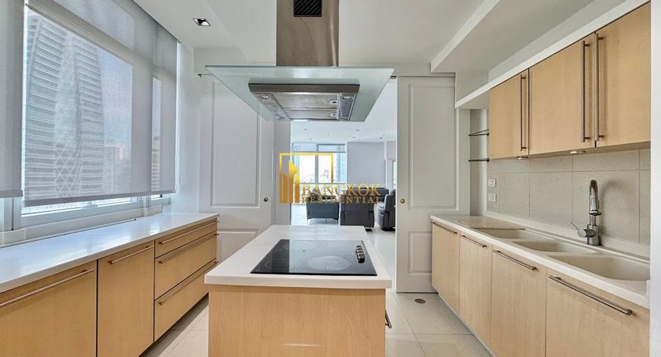 Wohnung zur Miete mit 3 Zimmer in Pathum Wan, Bangkok