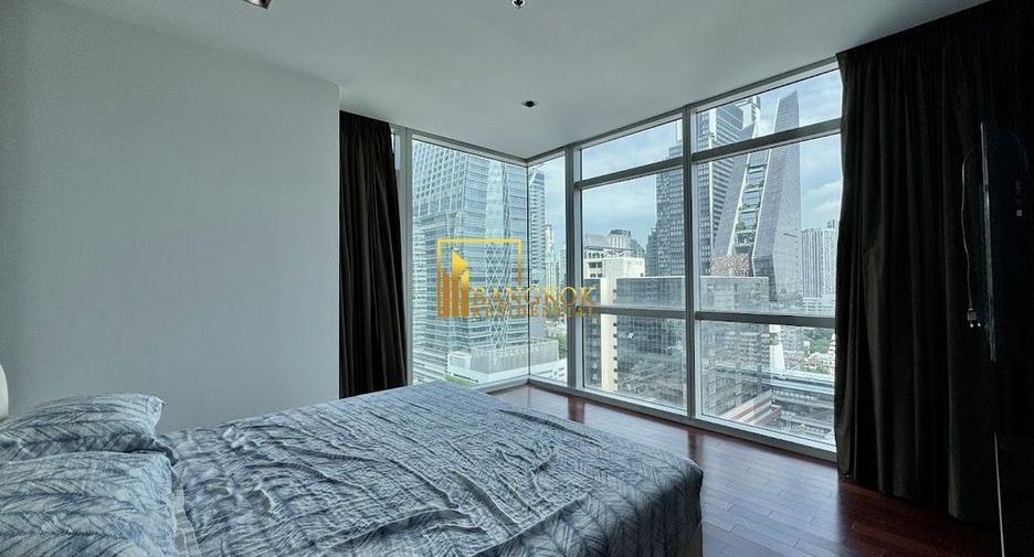 Wohnung zur Miete mit 3 Zimmer in Pathum Wan, Bangkok