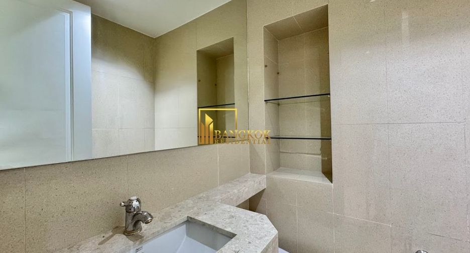 Wohnung zur Miete mit 3 Zimmer in Pathum Wan, Bangkok