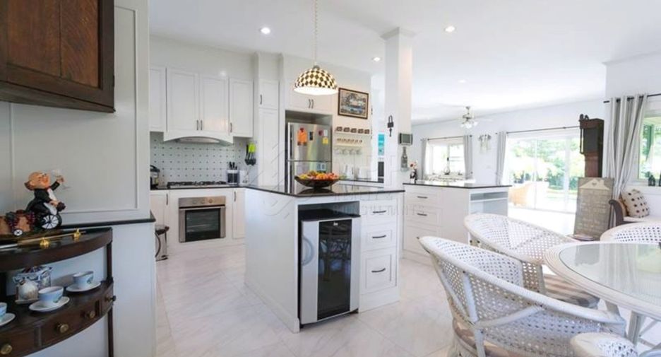 Casa en venta de 5 habitaciones en Hua Hin, Prachuap Khiri Khan