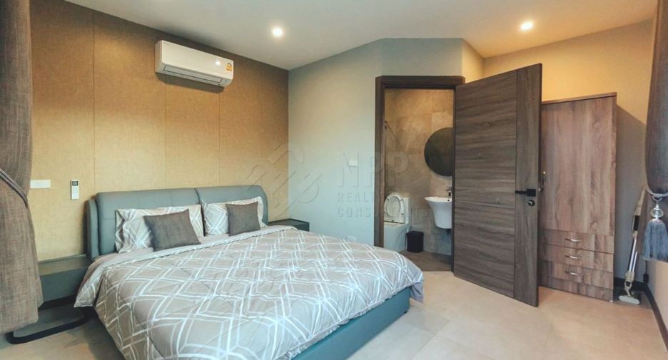 For sale 5 bedrooms house in Hua Hin, Prachuap Khiri Khan