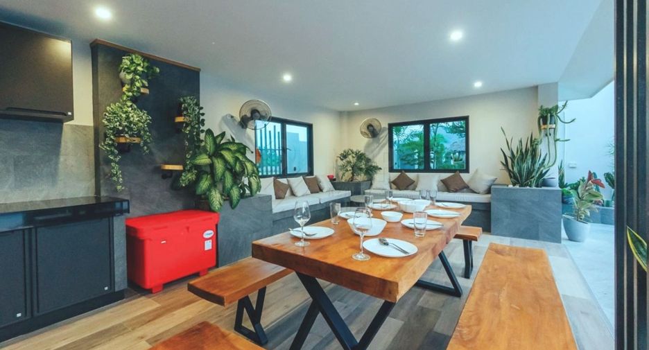 For sale 5 bedrooms house in Hua Hin, Prachuap Khiri Khan