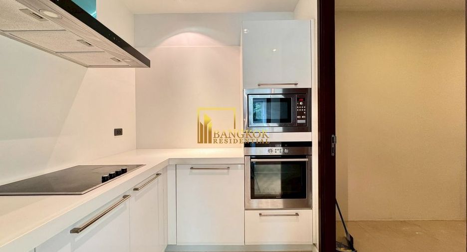 Condo en alquiler de 4 habitaciones en Khlong Toei, Bangkok