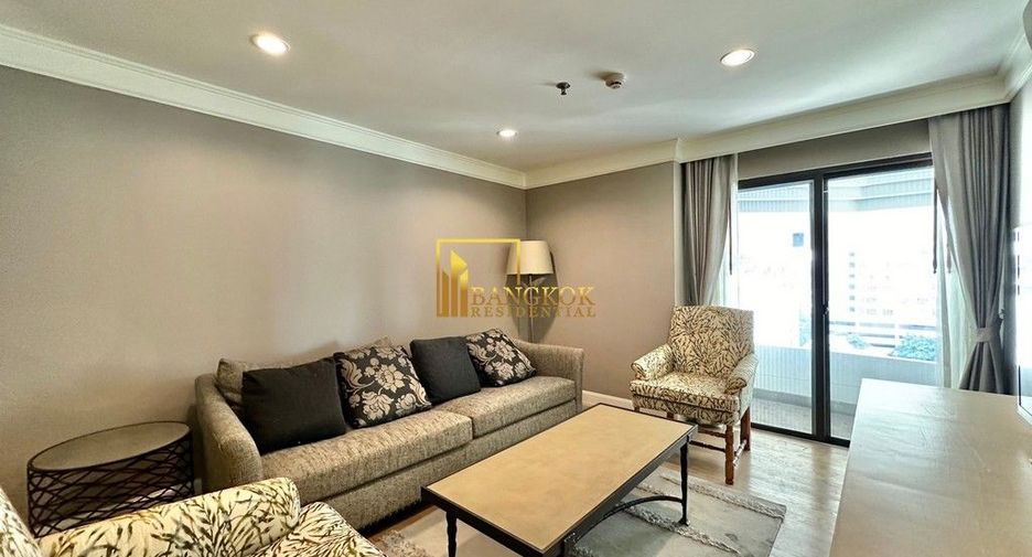 Condo en alquiler de 3 habitaciones en Khlong Toei, Bangkok