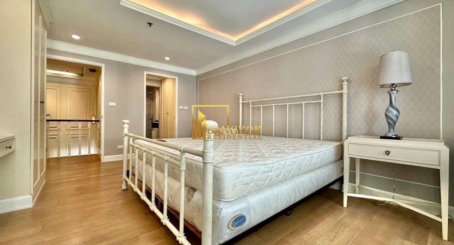Condo en alquiler de 3 habitaciones en Khlong Toei, Bangkok