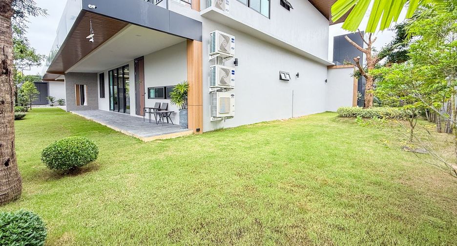 Villa en venta de 6 habitaciones en Bang Lamung, Chonburi
