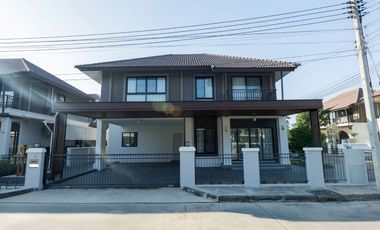 For sale 4 bedrooms house in Saraphi, Chiang Mai
