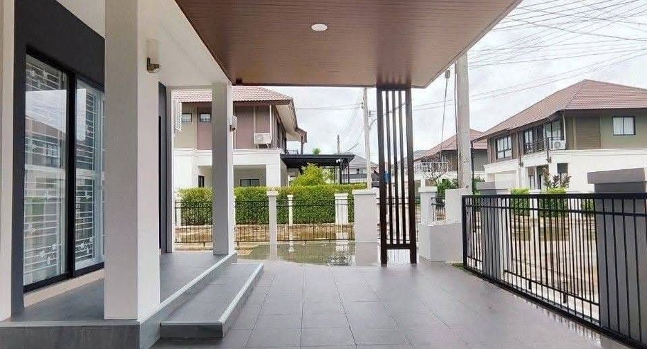 For sale 4 bedrooms house in Saraphi, Chiang Mai