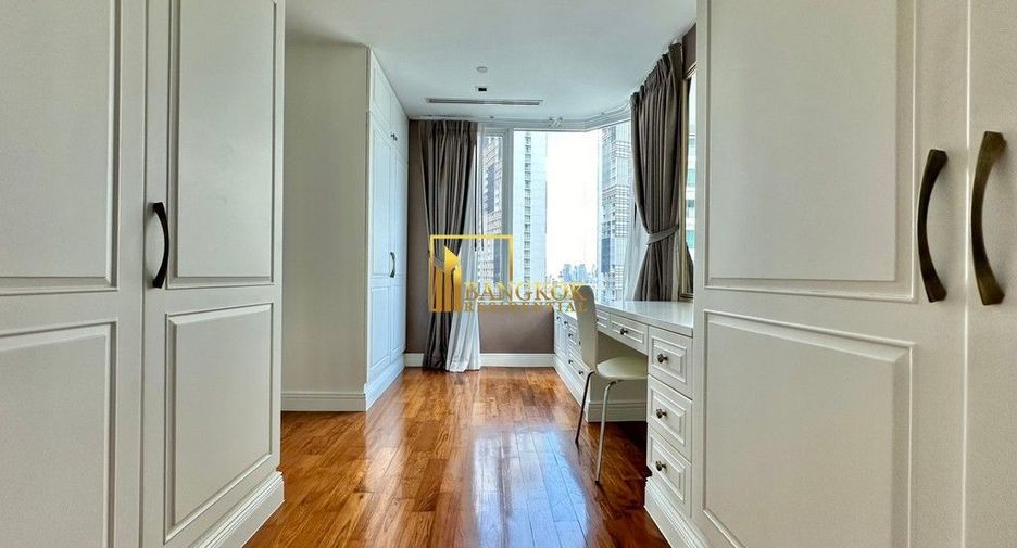 Wohnung zur Miete mit 4 Zimmer in Khlong Toei, Bangkok