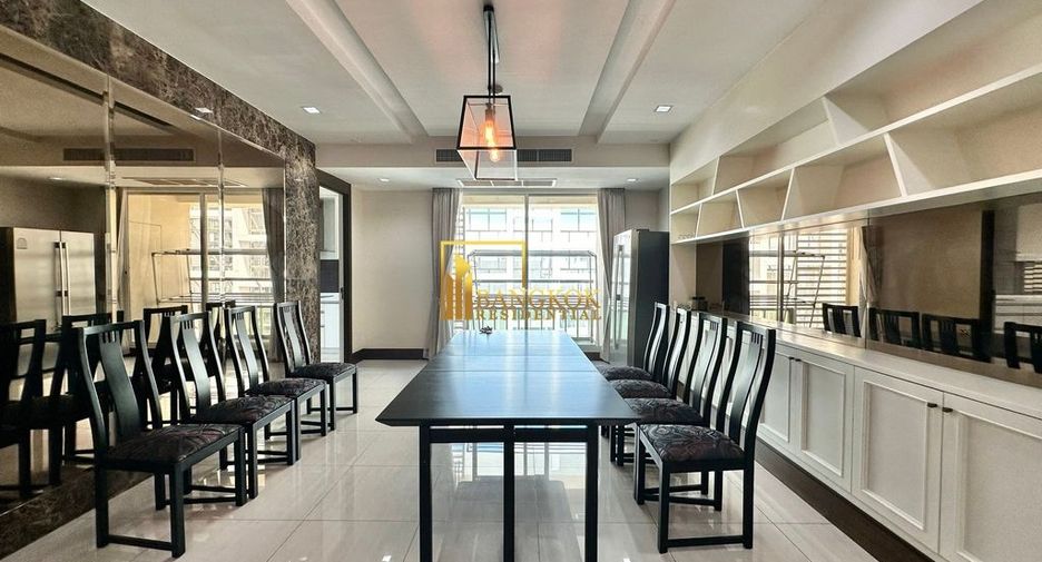 Wohnung zur Miete mit 4 Zimmer in Khlong Toei, Bangkok