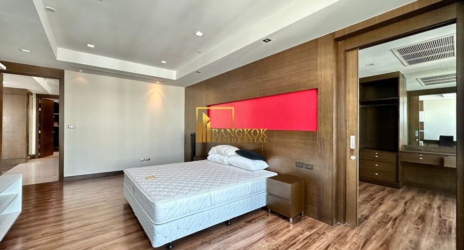 Wohnung zur Miete mit 4 Zimmer in Khlong Toei, Bangkok