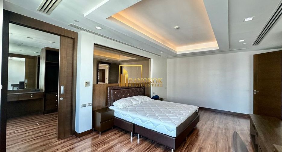 Wohnung zur Miete mit 4 Zimmer in Khlong Toei, Bangkok