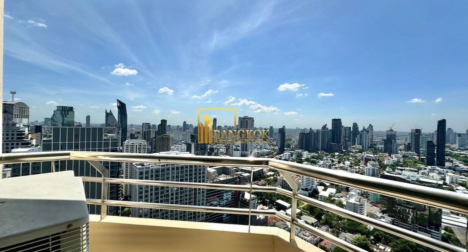 Wohnung zur Miete mit 4 Zimmer in Khlong Toei, Bangkok