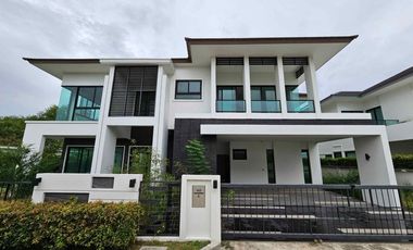 À vendre 4 chambres maison à Mueang Chon Buri, Chonburi