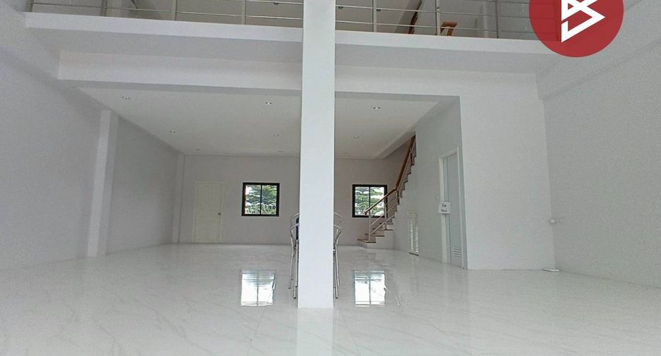 For sale office in Khan Na Yao, Bangkok