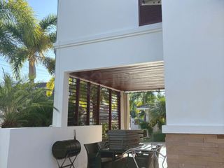 Casa en venta de 4 habitaciones en Hua Hin, Prachuap Khiri Khan