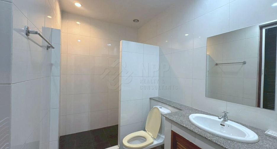 Haus zum Kauf mit 4 Zimmer in Hua Hin, Prachuap Khiri Khan