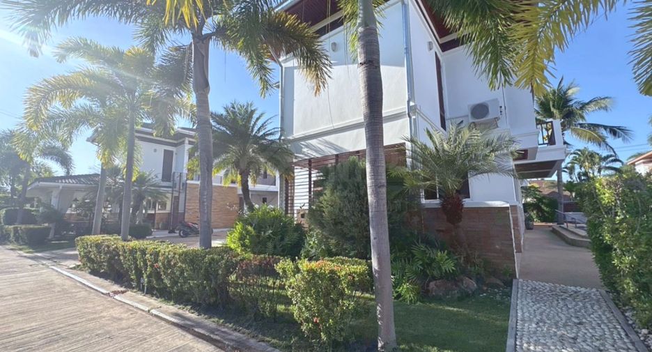 Haus zum Kauf mit 4 Zimmer in Hua Hin, Prachuap Khiri Khan