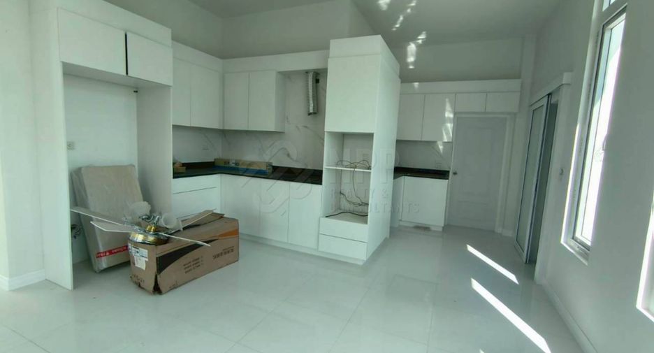 Haus zum Kauf mit 3 Zimmer in Hua Hin, Prachuap Khiri Khan