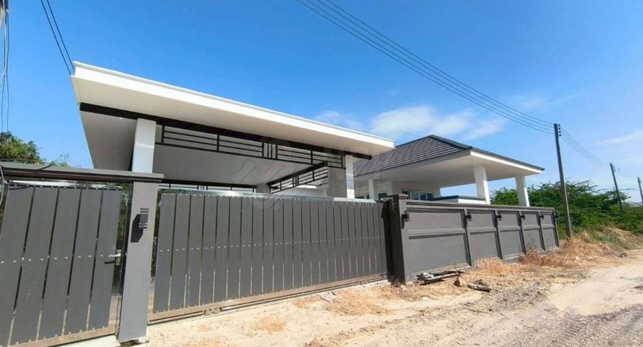 Haus zum Kauf mit 3 Zimmer in Hua Hin, Prachuap Khiri Khan