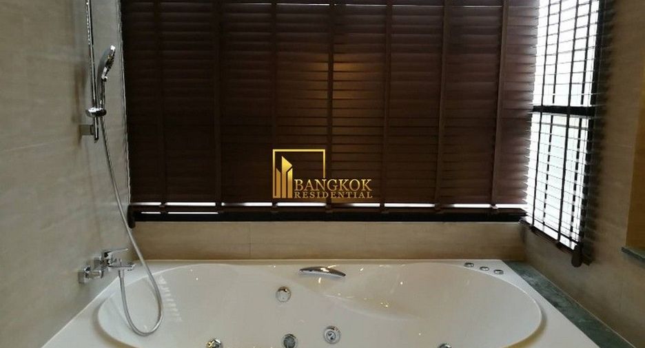 Villa zur Miete mit 6 Zimmer in Watthana, Bangkok