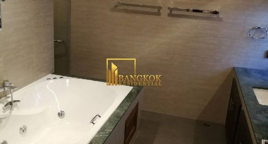 Villa zur Miete mit 6 Zimmer in Watthana, Bangkok