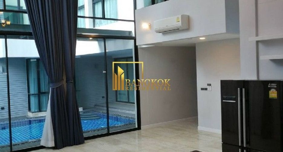 Villa zur Miete mit 6 Zimmer in Watthana, Bangkok