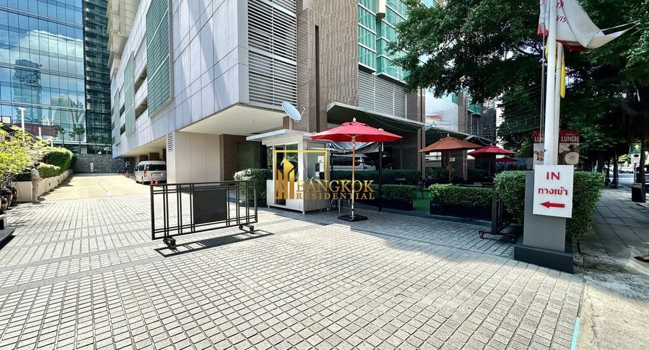 À louer 3 chambres appartement avec services à Sathon, Bangkok