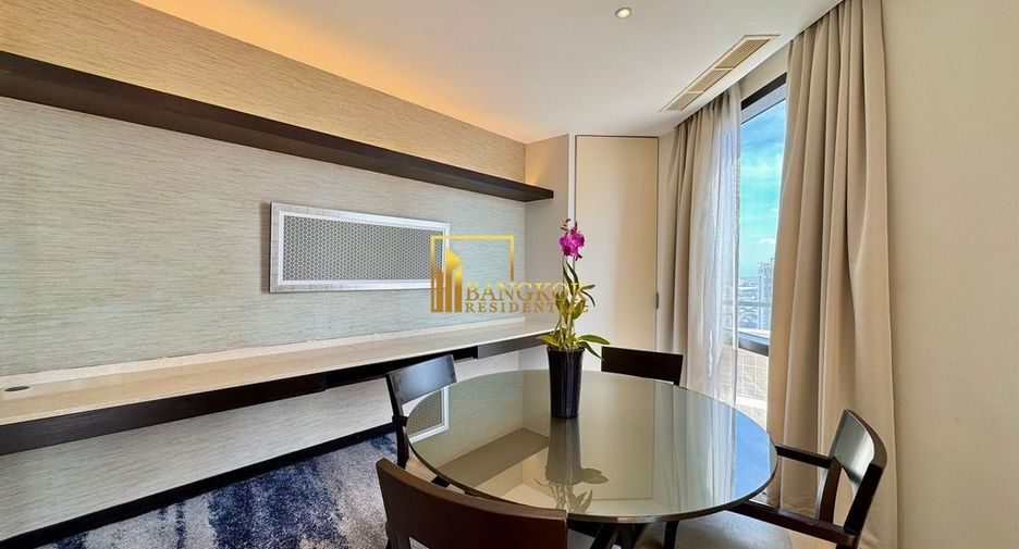 Apartamento con servicios en alquiler de 2 habitaciones en Khlong Toei, Bangkok