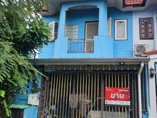 For sale 2 bedrooms townhouse in Mueang Samut Sakhon, Samut Sakhon