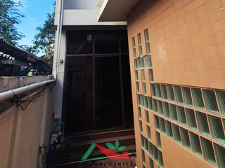 For sale 6 bedrooms retail Space in Phra Nakhon, Bangkok