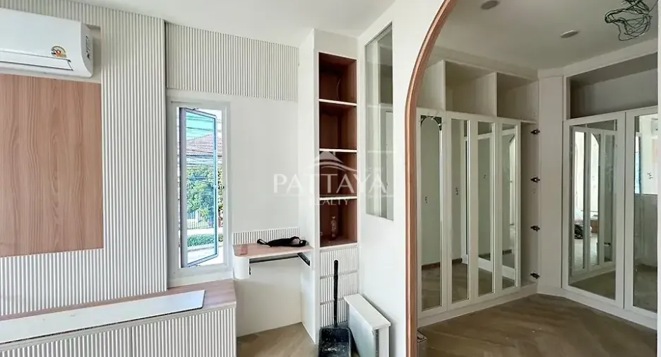 出售 3 卧室 独立屋 在 Bang Lamung, Chon Buri