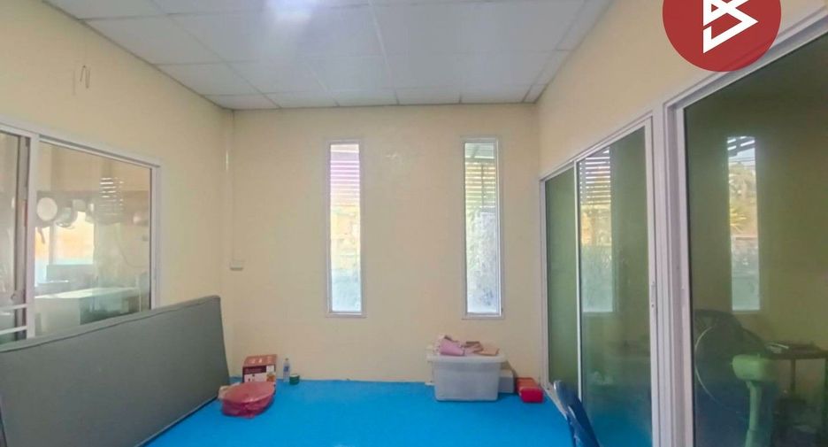 Haus zum Kauf mit Studio in Ban Phaeo, Samut Sakhon