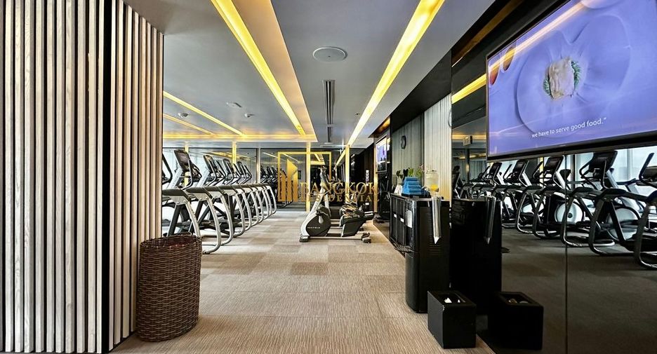 Apartamento con servicios en alquiler de 2 habitaciones en Bang Rak, Bangkok