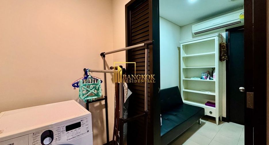 For rent 3 bedrooms condo in Pathum Wan, Bangkok