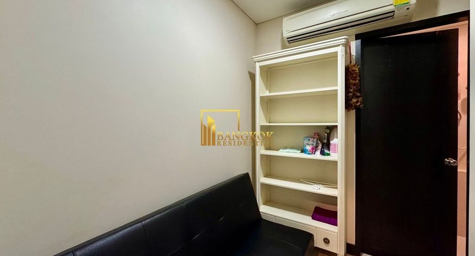 For rent 3 bedrooms condo in Pathum Wan, Bangkok