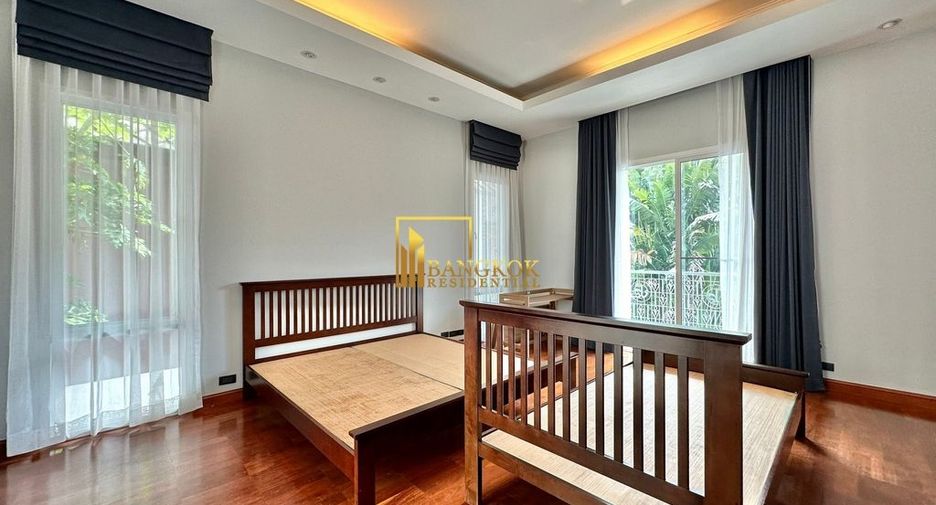 À louer 5 chambres villa à Watthana, Bangkok