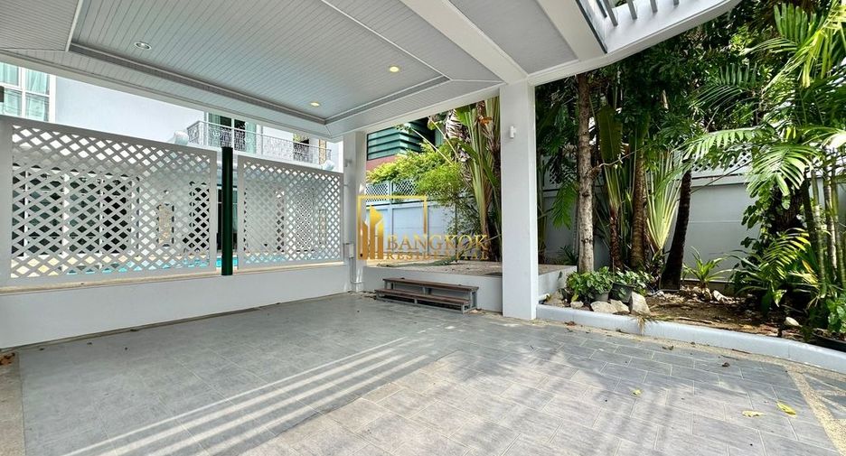 À louer 5 chambres villa à Watthana, Bangkok
