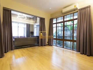For rent 4 bedrooms condo in Watthana, Bangkok