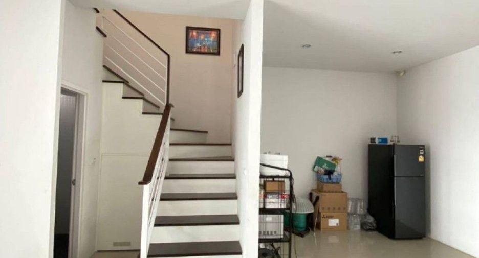 ขาย 3 ห้องนอน ทาวน์เฮ้าส์ ใน ปลวกแดง, ระยอง
